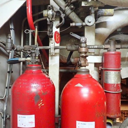 CO2 Cylinders